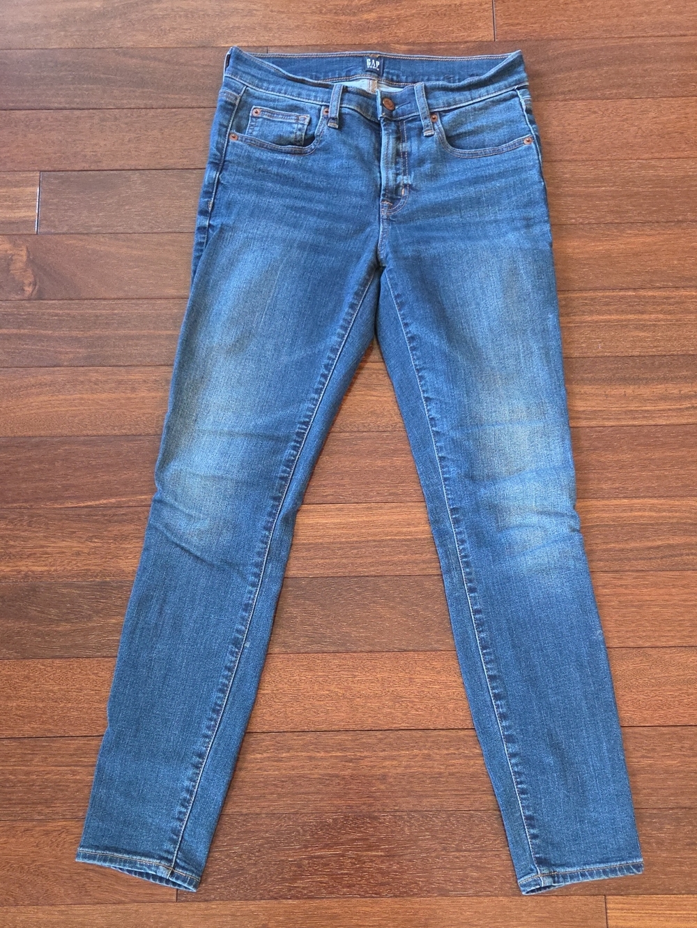 GAP Women's True Skinny Jeans